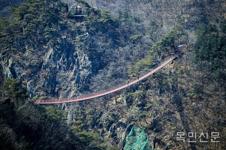 감악산 출렁다리 모습. <사진=경기도>